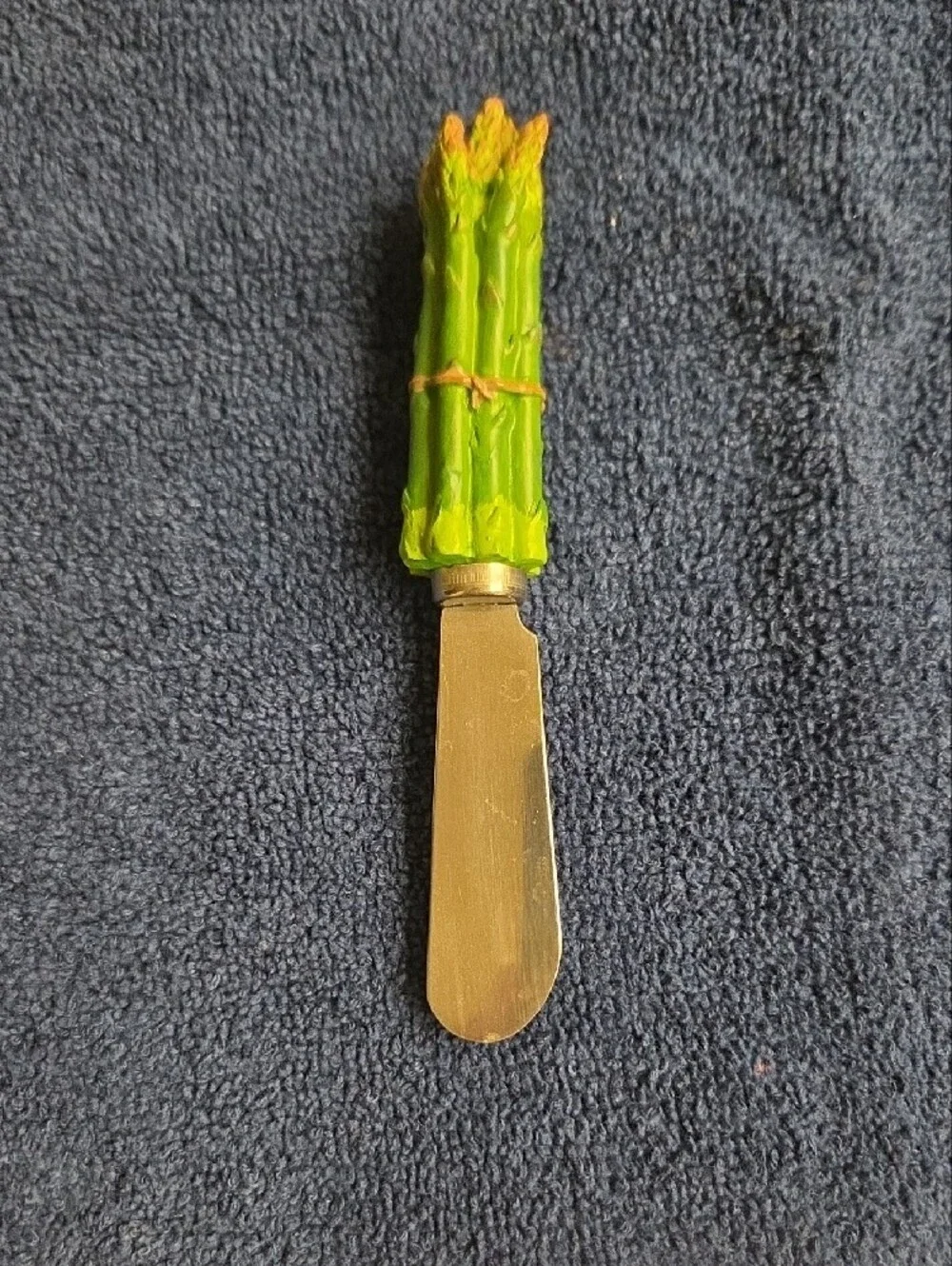 CHEESE SPREADERS Hand-Painted Vegetable Handle Spreaders - Assorted Colors